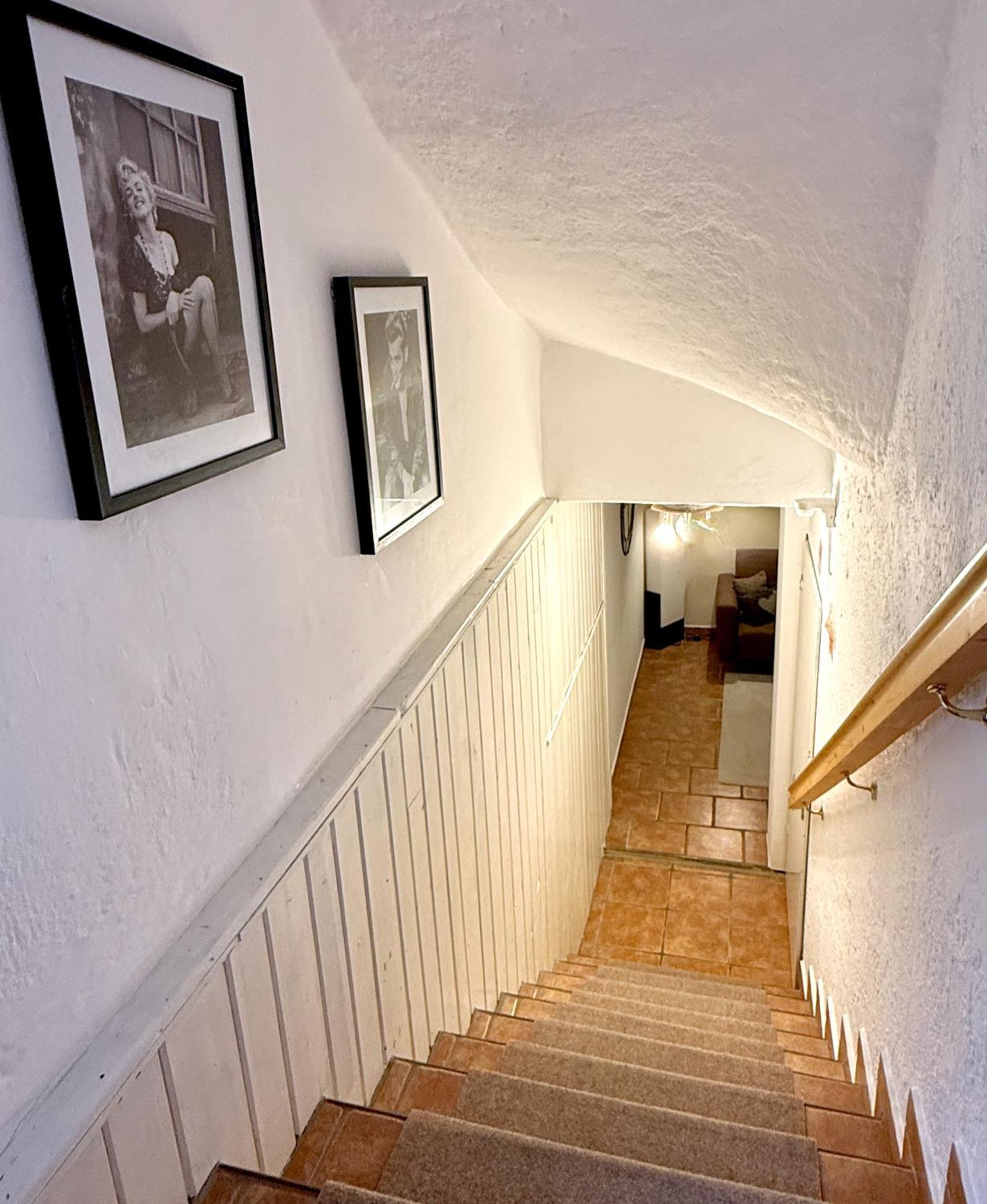 Small & Cozy 2 Bedroom By Belle Appartement *