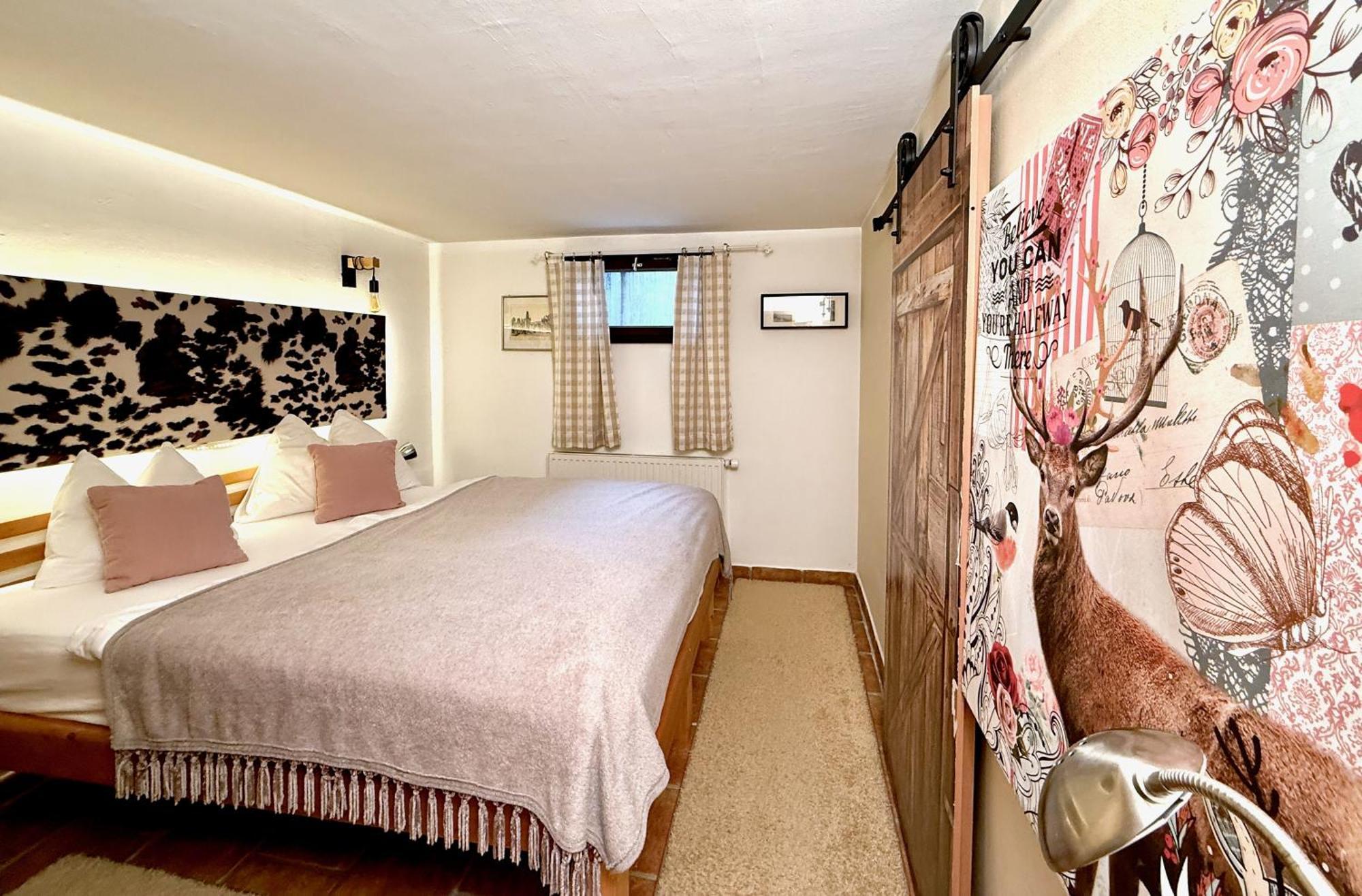 Small & Cozy 2 Bedroom By Belle Kitzbühel